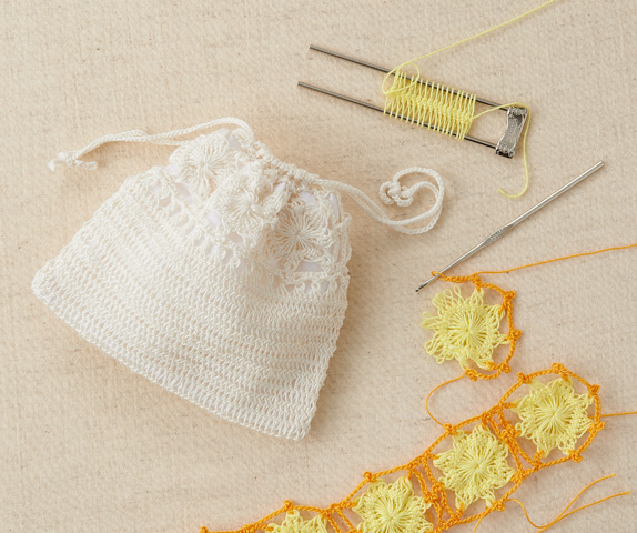 ヘアピンレース「ミニ」で編む 花モチーフレースの巾着 | 手作りレシピ