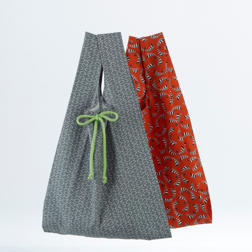 手縫いで作る レジ袋型エコバッグ | 手作りレシピ | クロバー株式会社