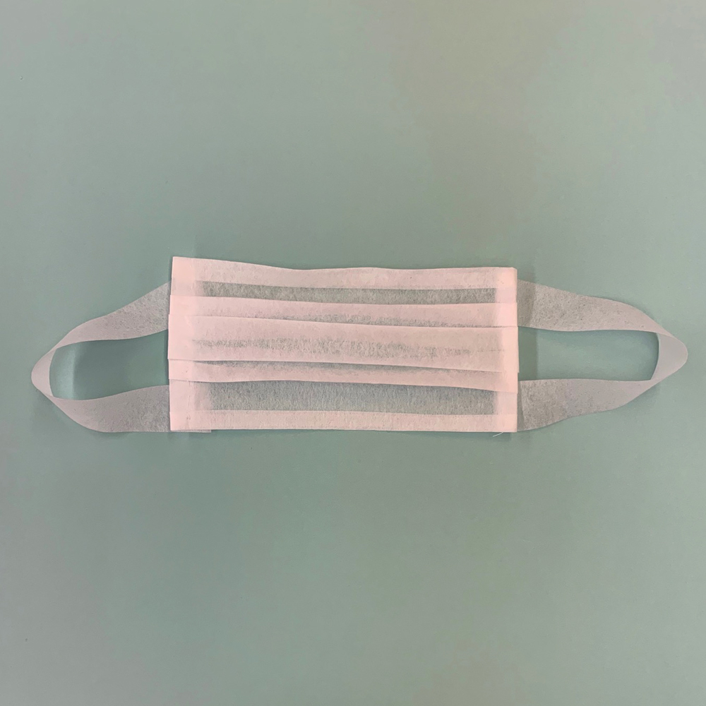 型紙用不織布でつくる　使い捨てマスクカバー