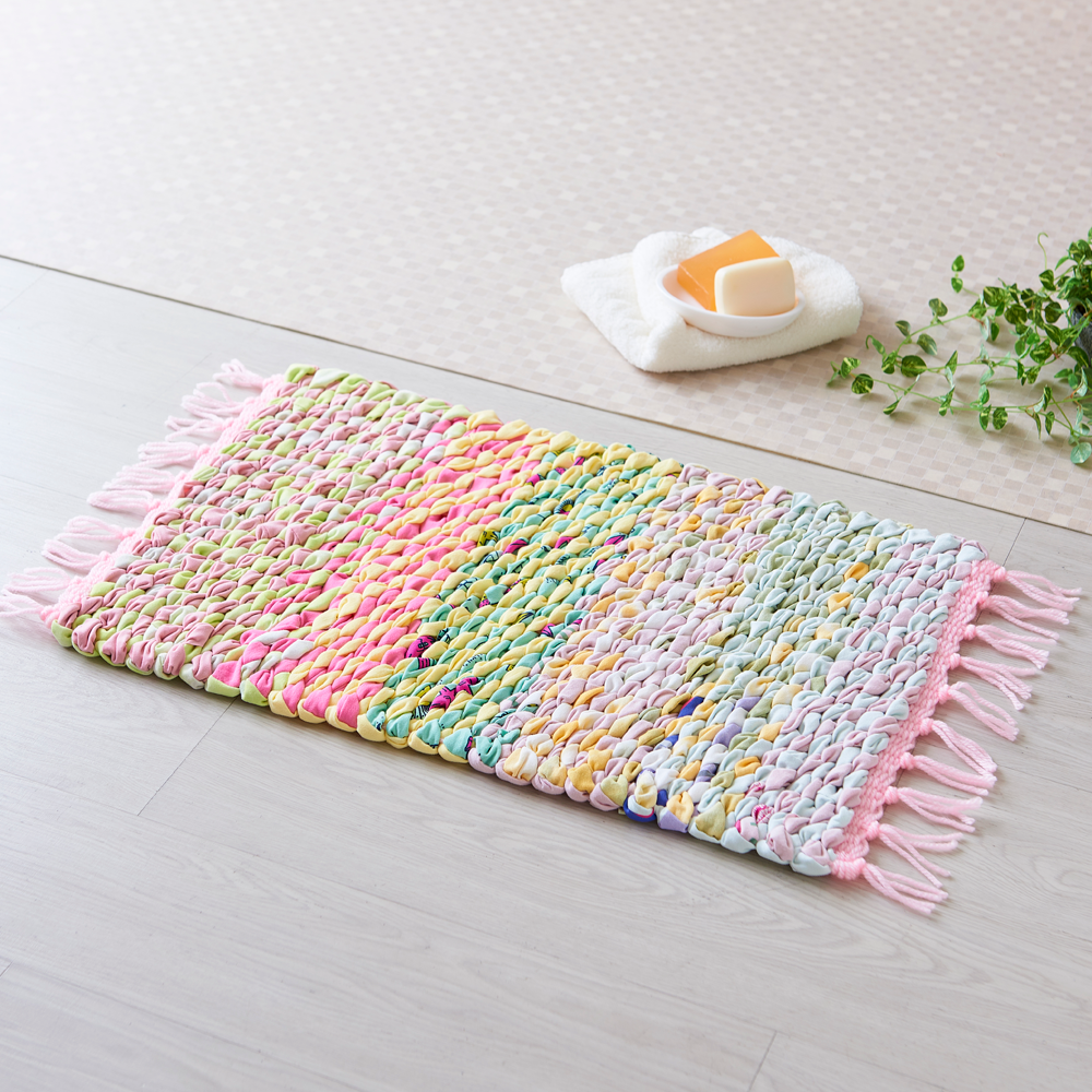 手織り機「咲きおり」で織る　Tシャツリメイクのトワイニング織りバスマット