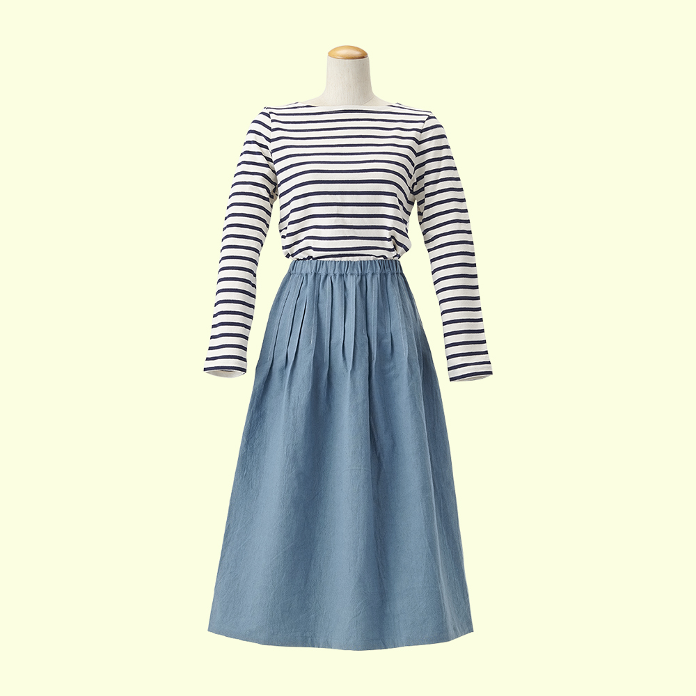 “直線縫いで作れる素敵なスカート”　ピンタックスカート